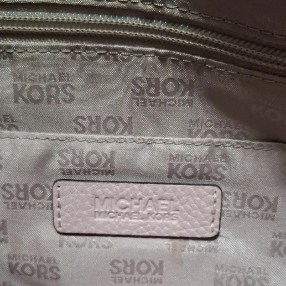 MICHAEL Michael Kors Light Pink Tote Bag - Picture 2 of 12